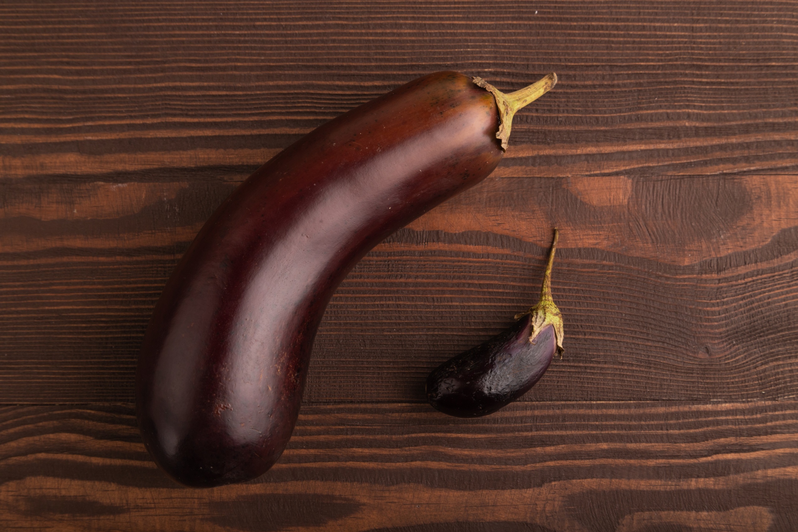 pubic hair bigger genitals